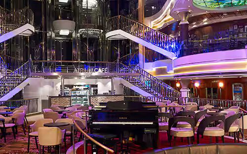 Norwegian Star Atrium